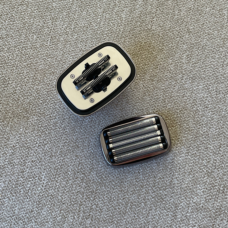 コイズミ ＵＳＢ充電５枚刃シェーバー コイズミ シルバー KMC-0800/S ［5枚刃］ | KOIZUMI | 08