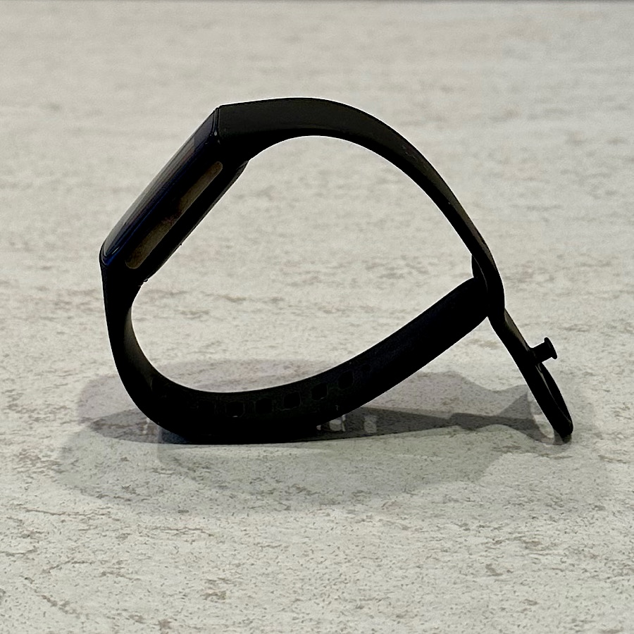 Fitbit Charge6 ブラック Suica対応 スマートウォッチ 防水 iPhone対応 アンドロイド対応 最大7日間のバッテリー | Fitbit Charge | 16