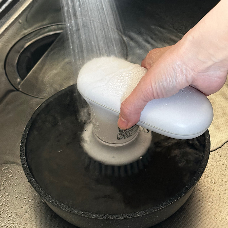 プラスマイナスゼロ 【激落ちくん】コードレス電動ブラシ  ホワイト XJR-J010-W ［コードレス］ |  | 08