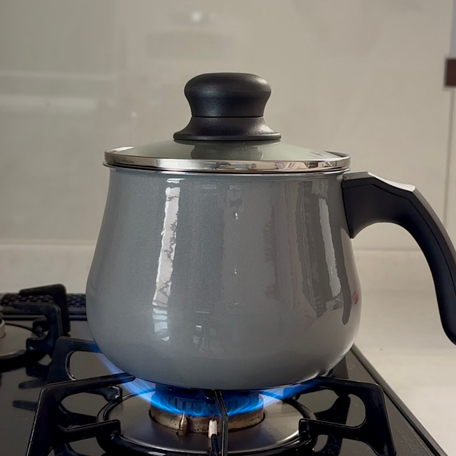 WMF グレー 片手鍋 木製スプーン付き　マルチポット WMF グレー 片手鍋 木製スプーン付き マルチポット - メルカリ