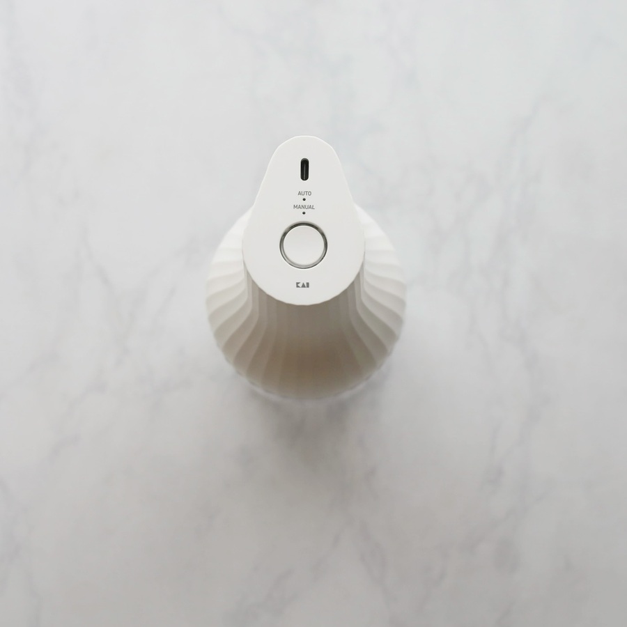 貝印 KAI 自動 生クリーム ホイッパー 生クリッチ NAMACRICH コンパクト 泡立て クリーム コードレス 充・・・ |  | 05