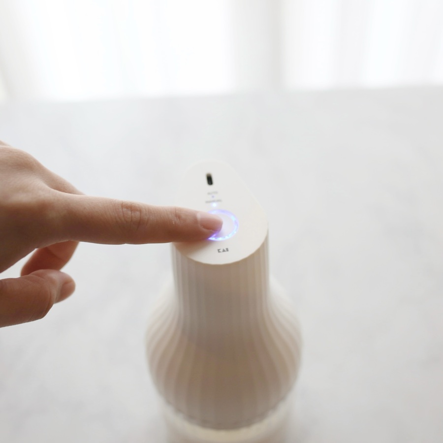 貝印 KAI 自動 生クリーム ホイッパー 生クリッチ NAMACRICH コンパクト 泡立て クリーム コードレス 充・・・ |  | 09