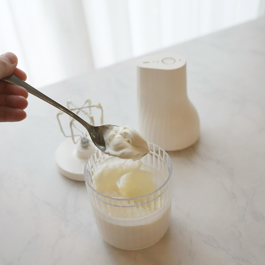 貝印 Kai 生クリッチ 自動生クリームホイッパー 泡立て器