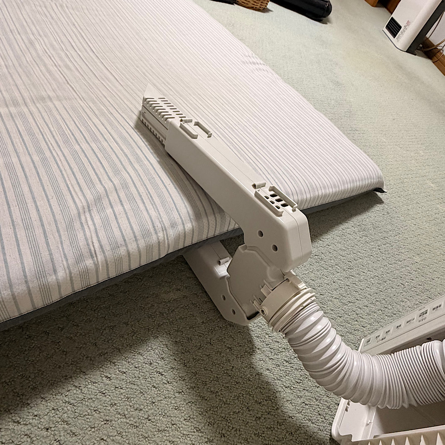 日立（HITACHI） HFK-VS6000-C ふとん乾燥機 アッとドライ アイボリー