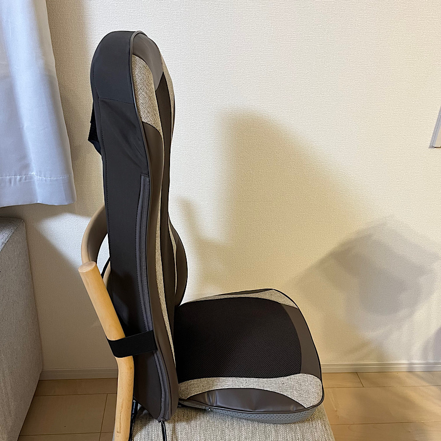モンデール コンパクトマッサージシート極上たたき CM3 : VERTEX