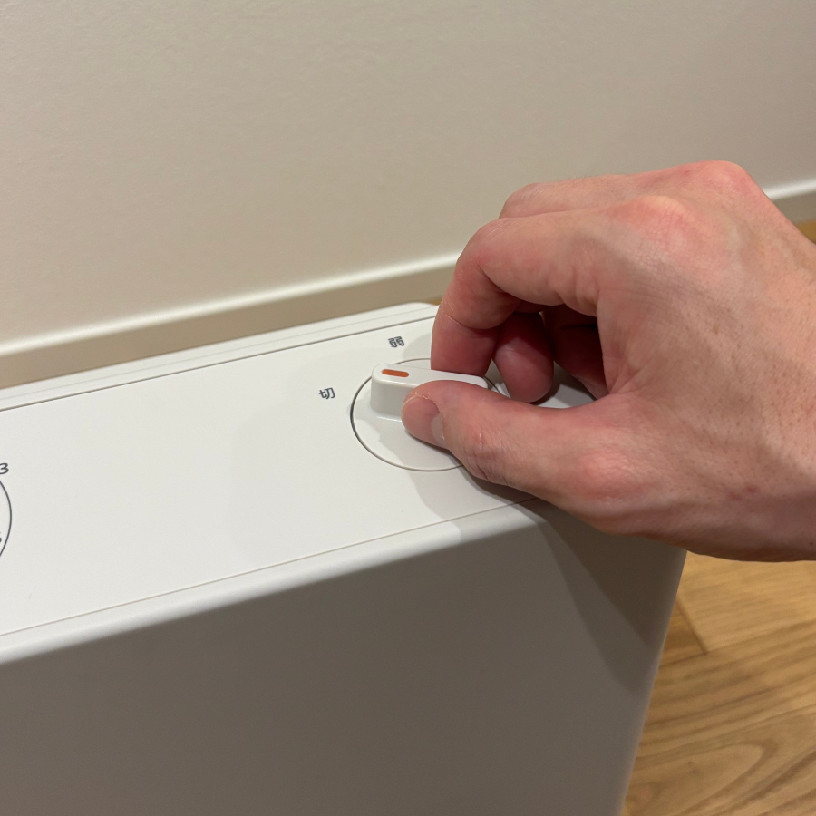 〔中古〕Panasonic(パナソニック) 〔展示品〕 セラミックファンヒーター チャコール DS-FAS1200-H ［人感センサーなし］〔276-ud〕 |  | 07