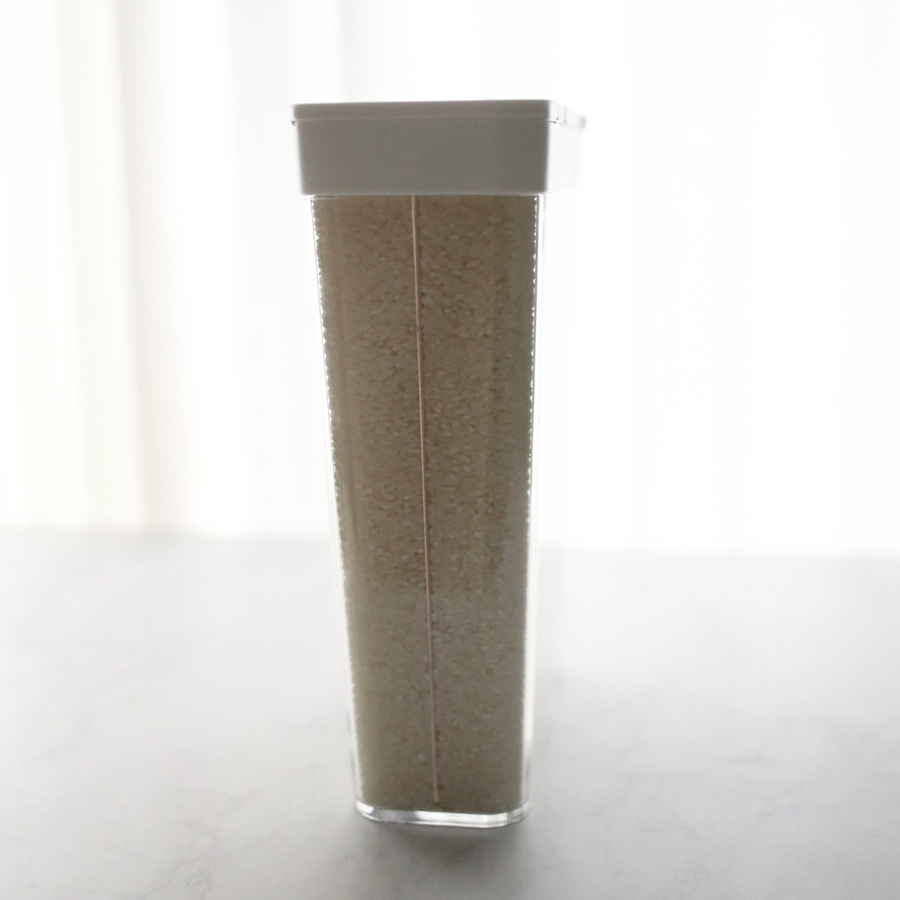 米びつ 正規品 TOWER タワー 1合分別 冷蔵庫用米びつ 野菜室 スリム 簡単軽量 便利 機能的 ライスストッカー 冷蔵庫収納 山崎実業 ホワイト | tower | 15